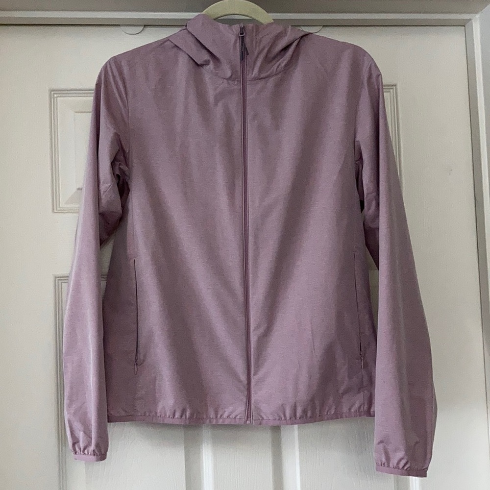 Uniqlo Pocketable UV Cut Parka